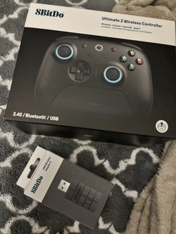 8BitDo Ultimate 2 Wireless Controller and wireless adapter 2