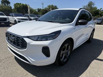 2023 Ford Escape