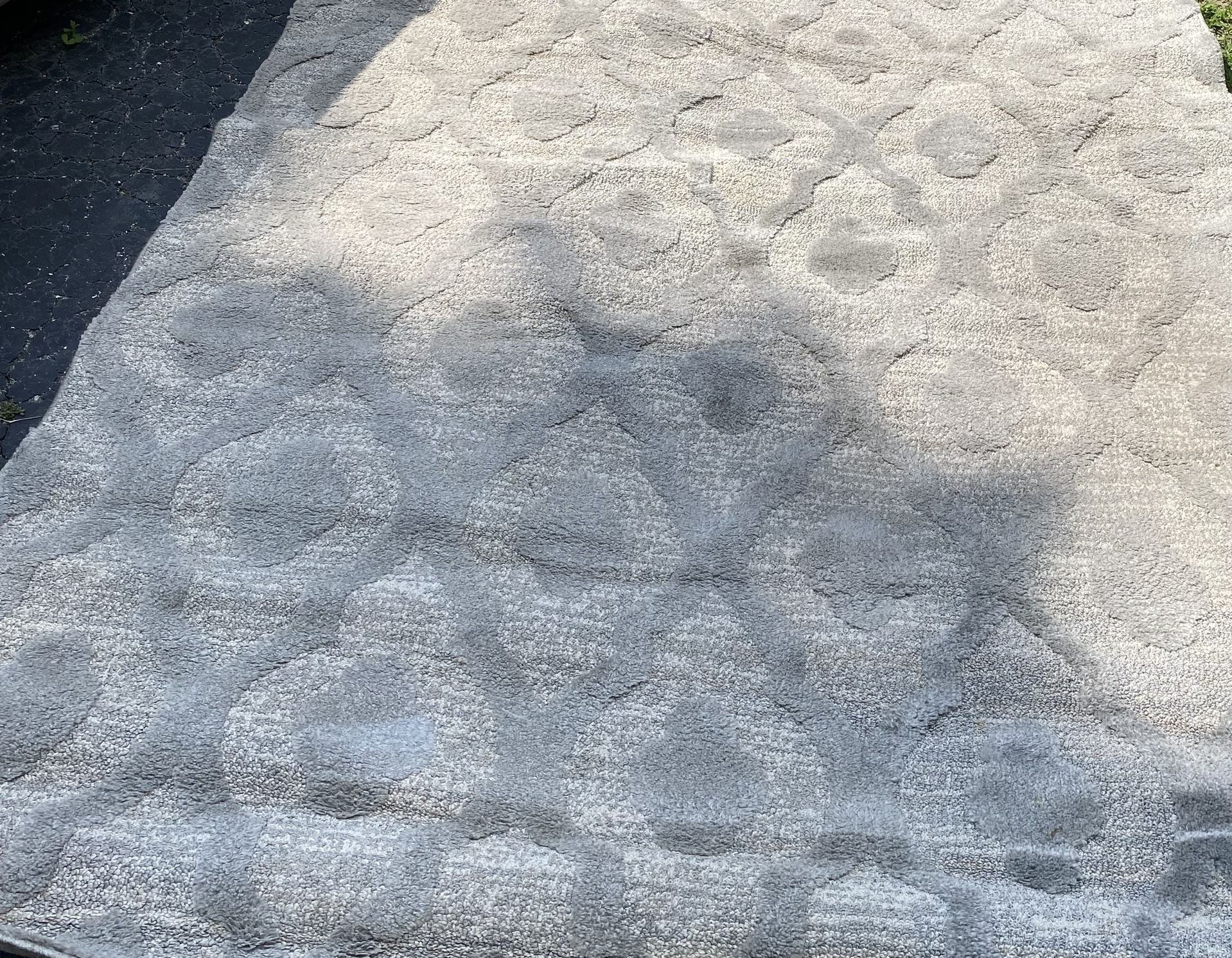 Rug