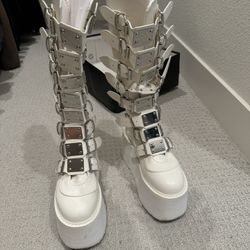 Shoes for Burning Man - 8 Size