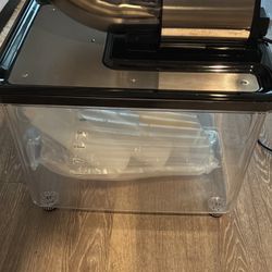 VEVOR Commercial Ice Crusher (Snow cone machine) Brand new never used