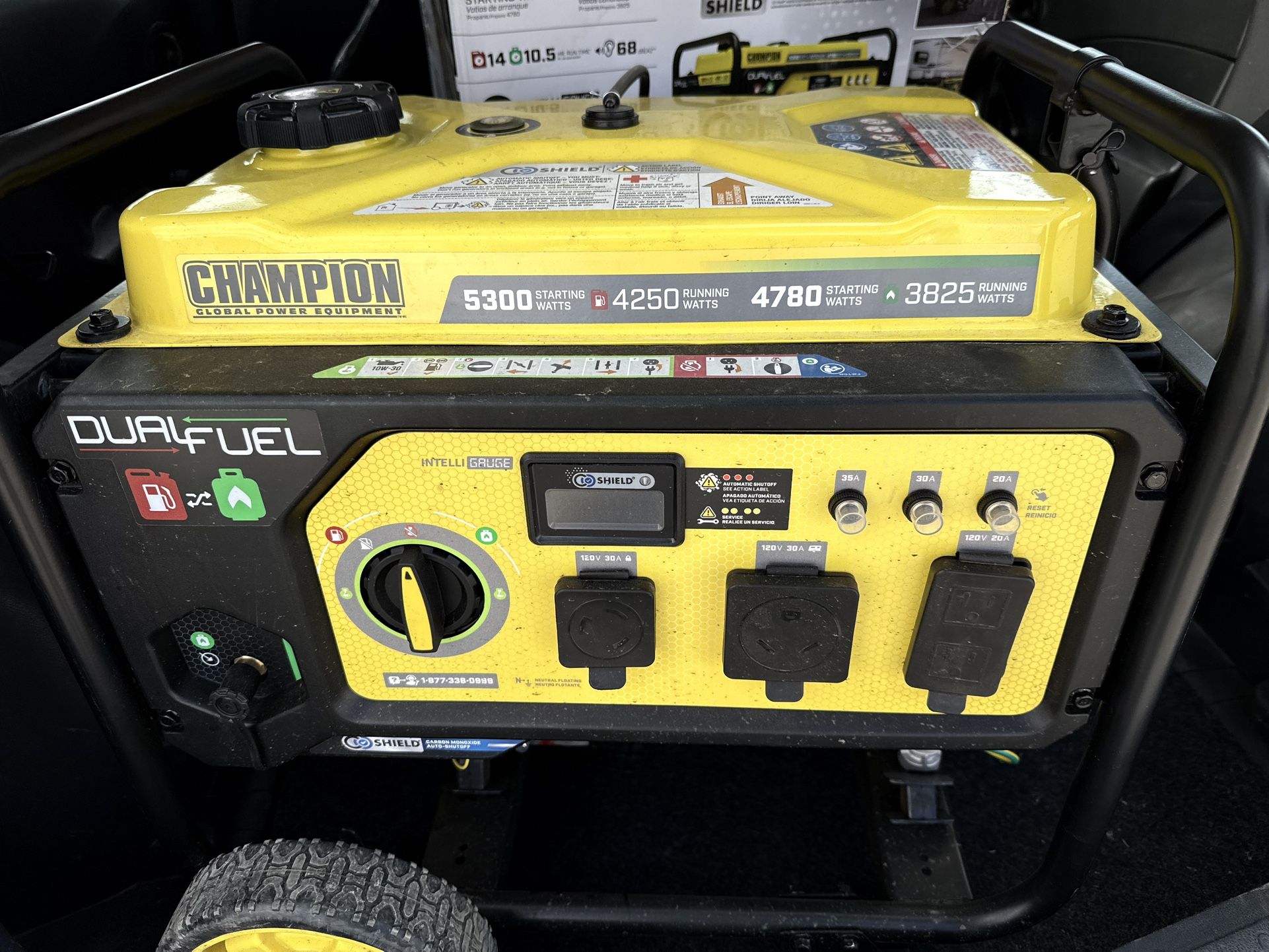 Like-New Champion Inverter Generator 4250W