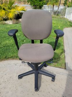 ALLSTEEL TROOPER Fully Loaded Ergonomic Task Computer Desk Office Chair