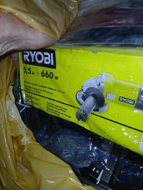Ryobi Grinder