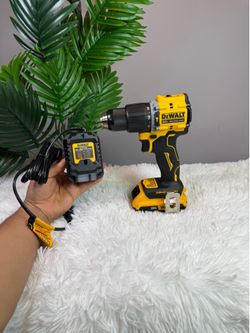 Dewalt Hammer Drill Kit 20v