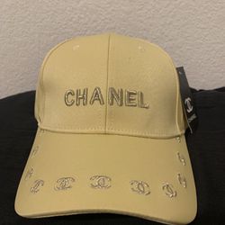 Chanel Hat for Sale in New Orleans, LA - OfferUp