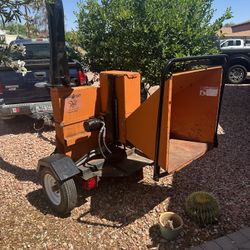 woodchipper bearcat 8 1/2 x 9 inches lugs