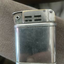  Vintage Beattie Jet Lighter 