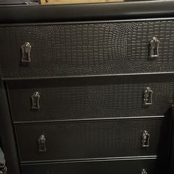 Five drawer dresser