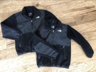 Boys North Face Black Jackets Large