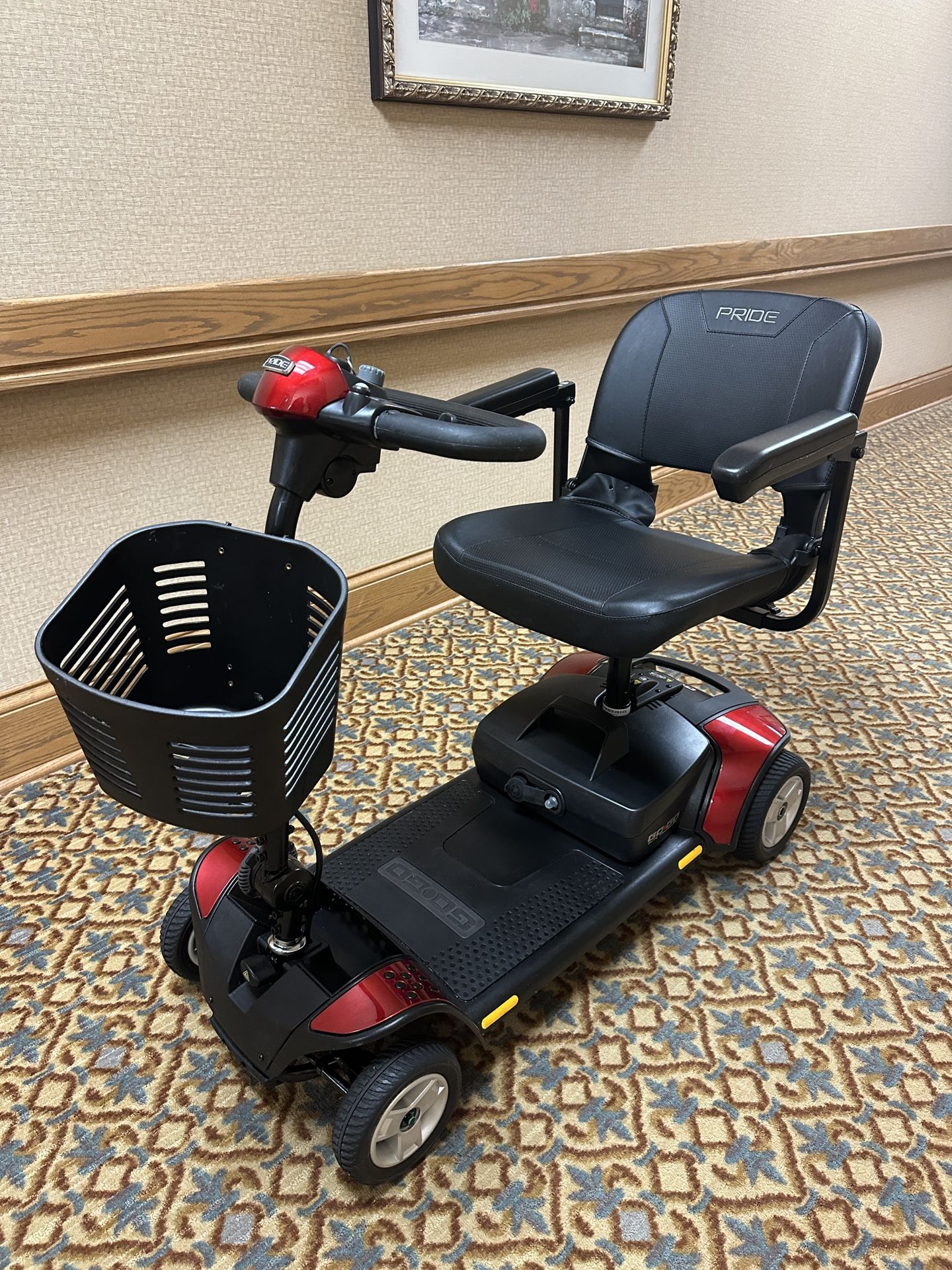 Pride Go-Go Traveler 4-Wheel Mobility Scooter - Like New!