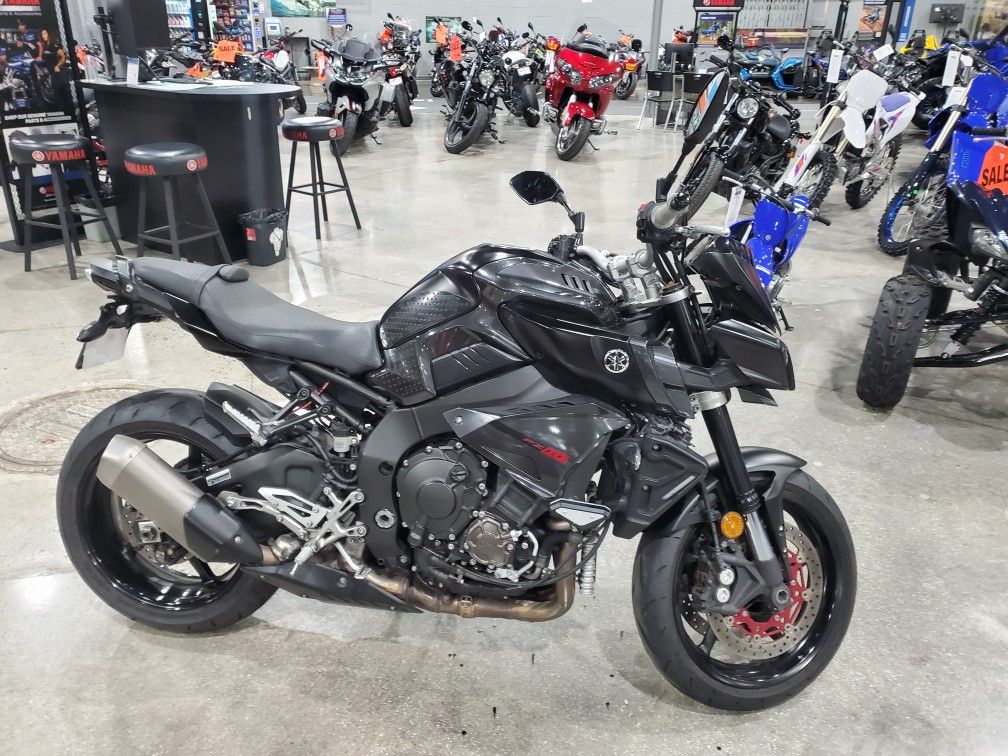 2017 Yamaha FZ-10