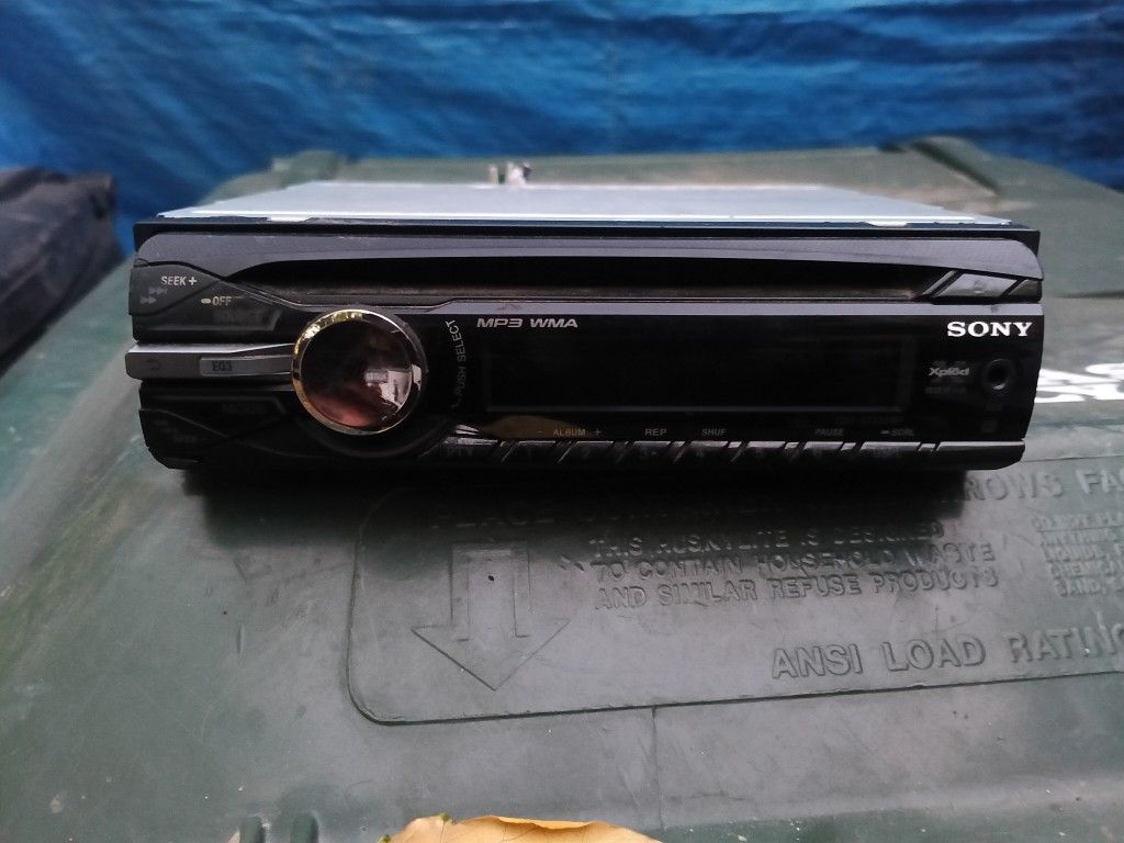 Pioneer Radio Aux Only And Cd.