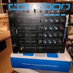 Gemini CDM-1000 Professional Stereo Preamp Mixer.
