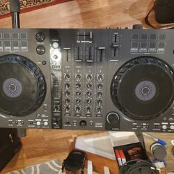 Pioneer DJ DDJ-FLX6 DJ Mixer