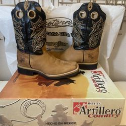 Botas talla #8.5 Hombre 