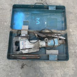 Makita Jack Hammer