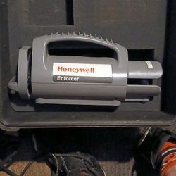 Honey Well Enforcer