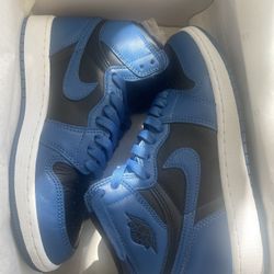 NEW! JORDAN 1 RETRO HIGH MARINA BLUE 