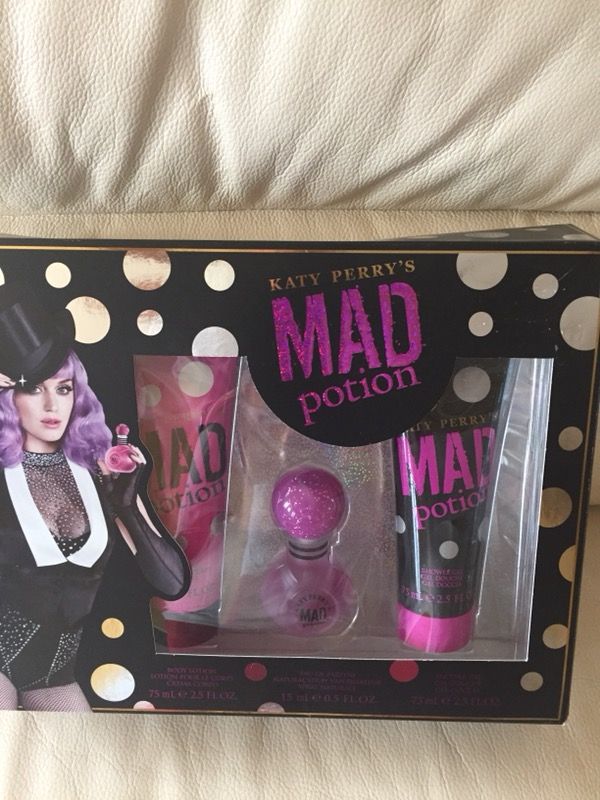 Katy Perry’s Gift Set