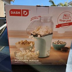 Dash Popcorn maker 1400 Watts