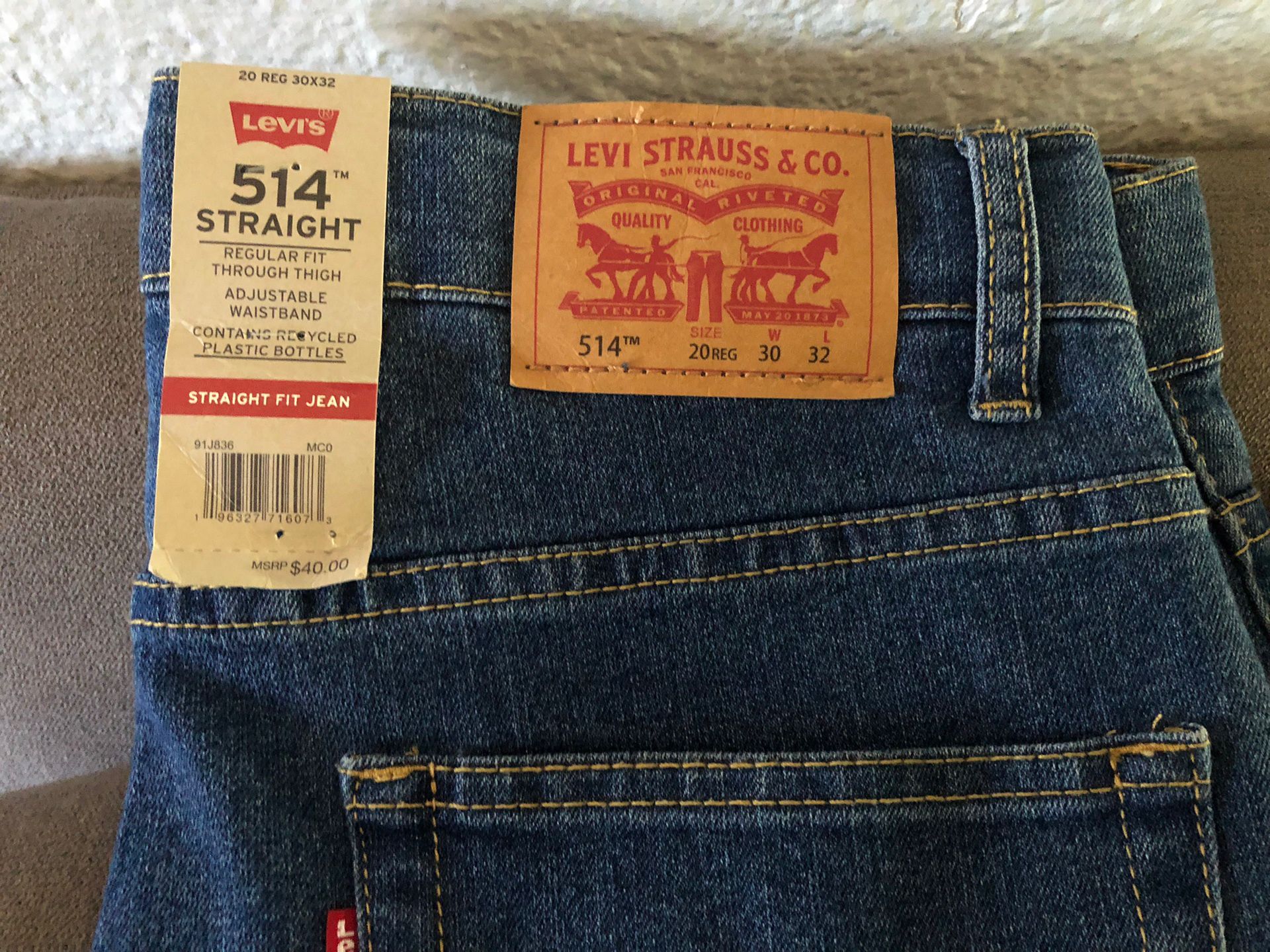 Levi’s 514 Straight