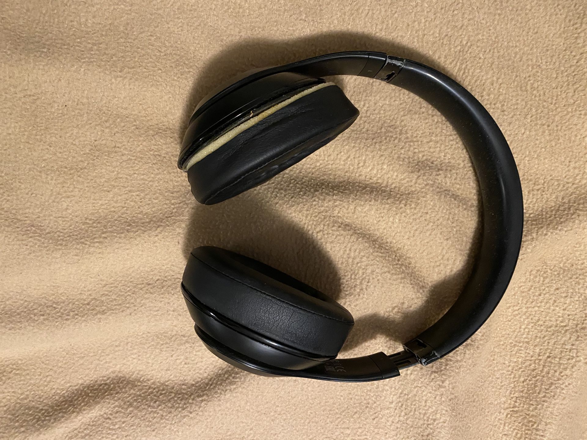 Studio Beats Wireless Headphones