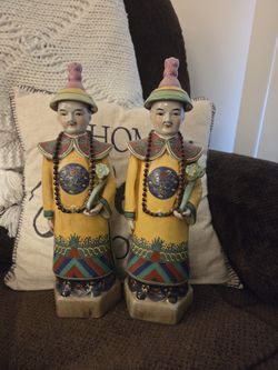 Vintage Emperors of the Chinese Qing Dynasties Hand-painted Porcelain Statues