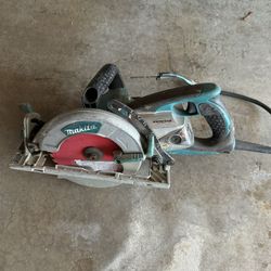 Makita Saw