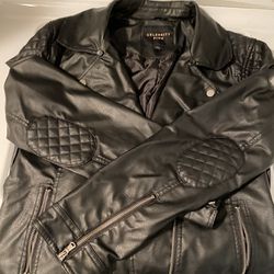 Women’s Leather Jacket Brand New !!!