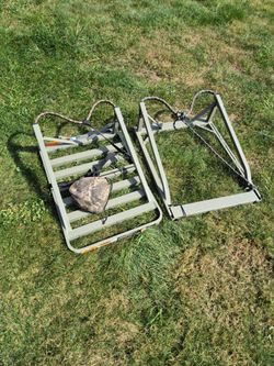 API Outdoors climbing tree stand