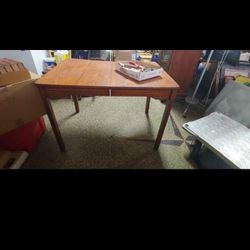 VINTAGE FARMHOUSE TABLE