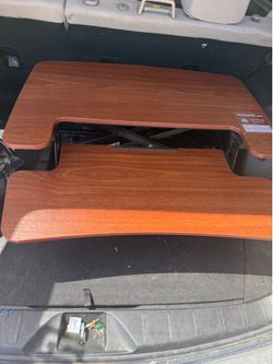 Sit stand desk riser