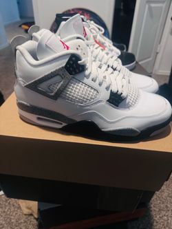 Jordan 4s