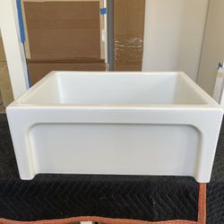 24 Inch Farmhouse Apron Sink -Made in Italy