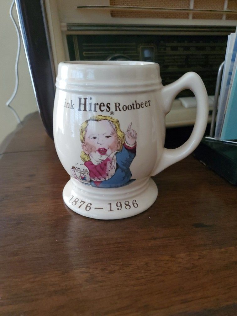 Vintage Drink Hires Rootbeer Mug 1(contact info removed)