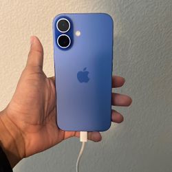 iPhone 16 (Locked) 