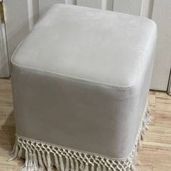 Brand New 18” Antique Cream Velvet Ottoman Square Linen Fringe Foot Rest
