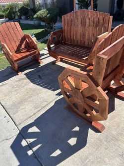 Beautiful Wagon wheel Chair set