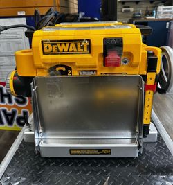 Dewalt 13” Thickness Planer