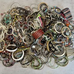 12LB Vintage Modern Destash Bead Plastic Gemstone Bangle Bracelet Jewelry B7