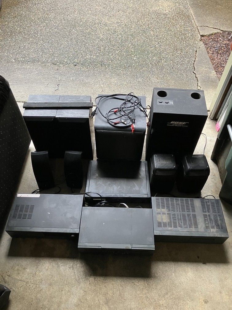 Stereo Equipment/Speakers-Price Reduced!! Make Reasonable Offer