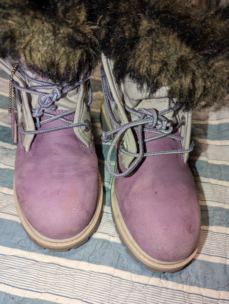 Girls Timberlands Size 1.5
