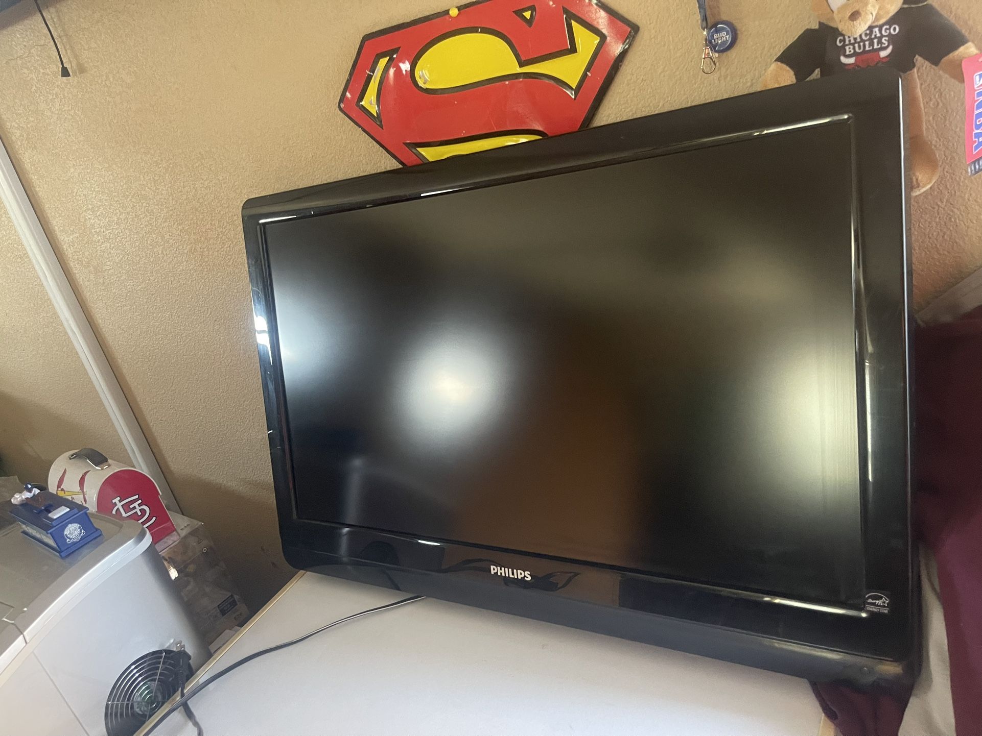 TV 32 Inches For Sale No Smart TV