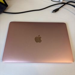 rose gold macbook 2017