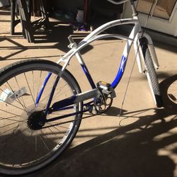 Schwinn Typhoon Bike 26”