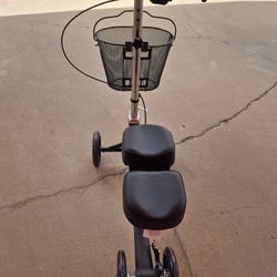 Knee Scooter