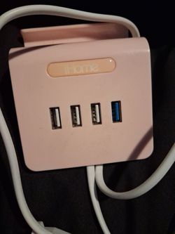 iHome 4-Port USB Hub Pink