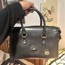 Vintage Dooney and Bourke Solid Black Pebble All Weather Leather Satchel Purse 