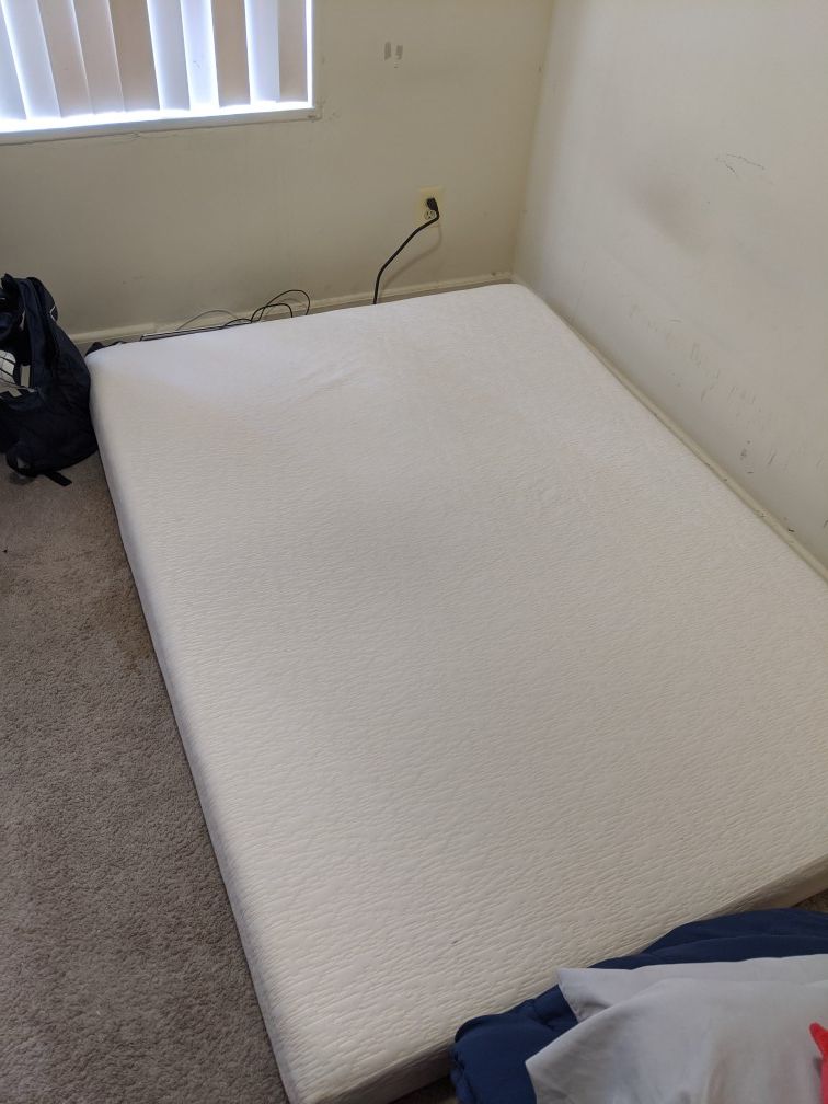 Full size memory foam mattress